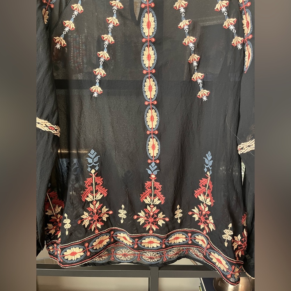 Sundance 100% Silk Black Boho Embroidered Blouse - Picture 7 of 11